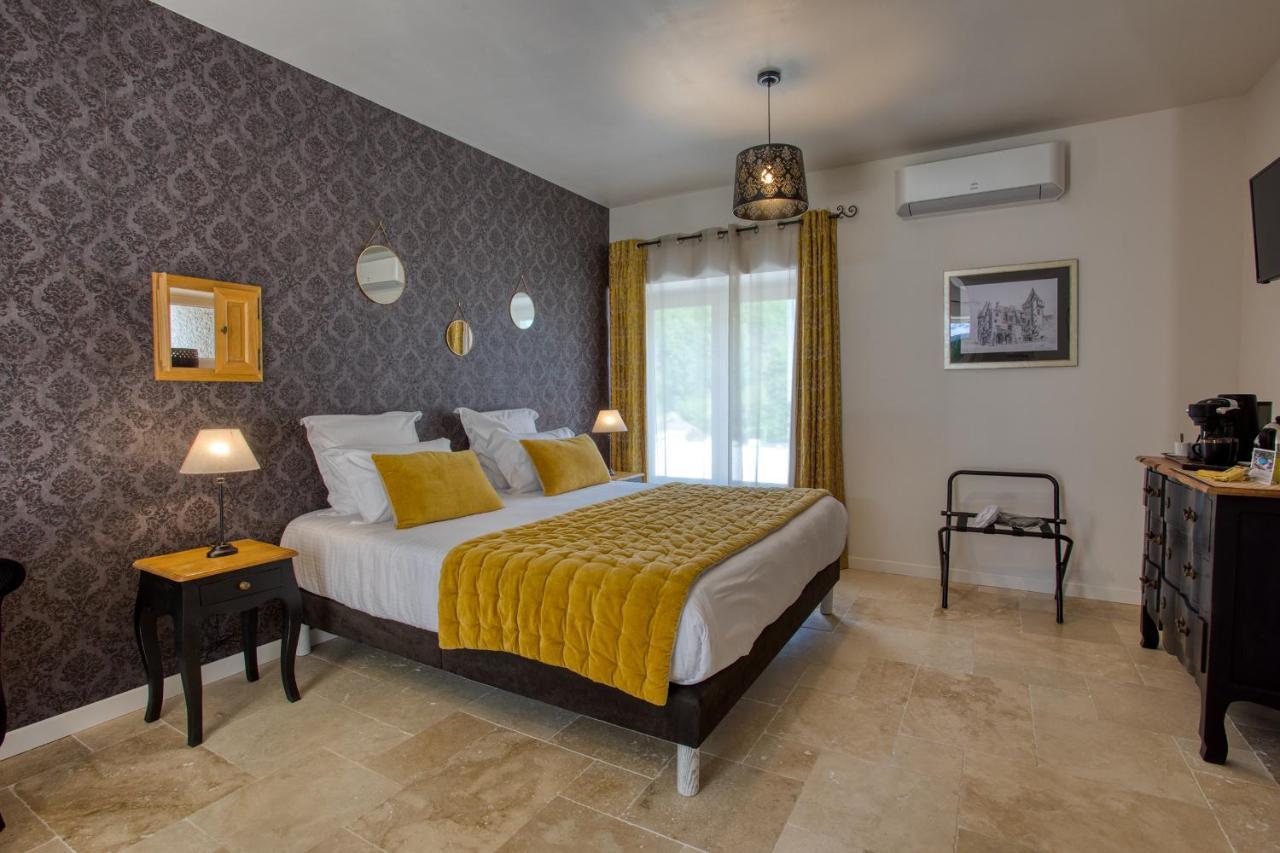 Domaine Des Pierres Blanches - Chambres D'Hotes Carlux Zewnętrze zdjęcie